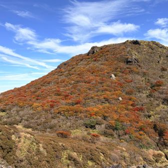 Ⅳ峰に登るとき振り返って撮った南峰も綺麗