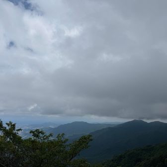 曇ってるね〜😶‍🌫️