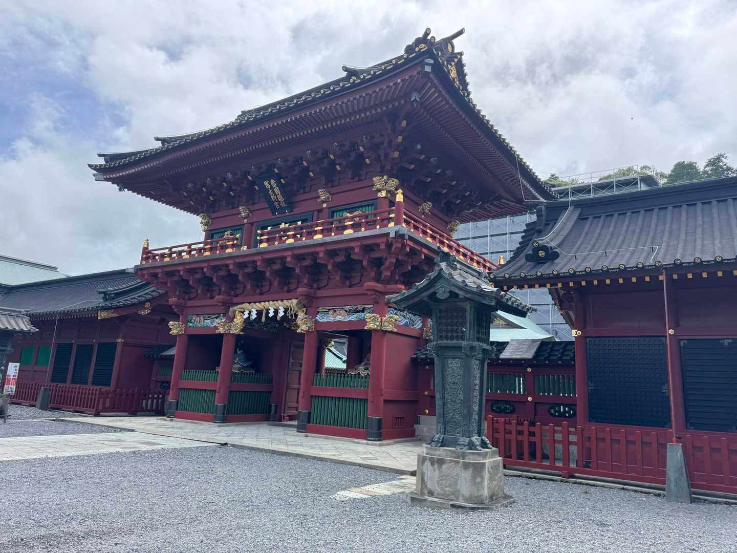 静岡市内の静岡浅間神社(浅間山)へ
一部改修工事中だった