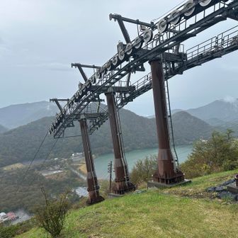 ロープウェイで楽々登山🚡