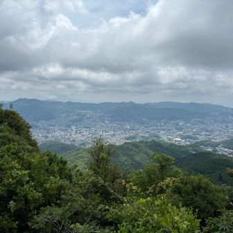岩屋山山頂到着！
長崎市内展望