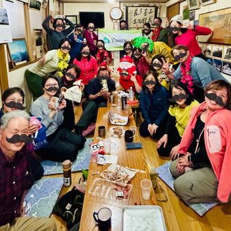 みんなぁぁぁぁぁぁ〜🧑‍🎄　Merry  Xmas

これからもケガなくお山を楽しもうネｯ 🎄

❤️💚❤️💚 ❤️💚❤️💚 ❤️💚❤️💚❤️