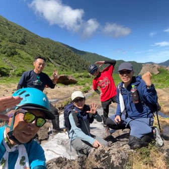 あれ
hazzyさんがいる！笑
色々な山行お聞きして楽しかったです
またどこかの山で