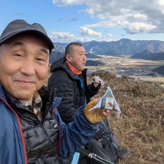 結構着込んでいるが、そんなに寒くはないのです😊