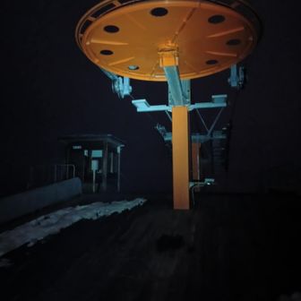 スキー場のリフト終点からは景色が広がるんです📸
日中天気が良ければウペペサンケ山も見えるんですが…