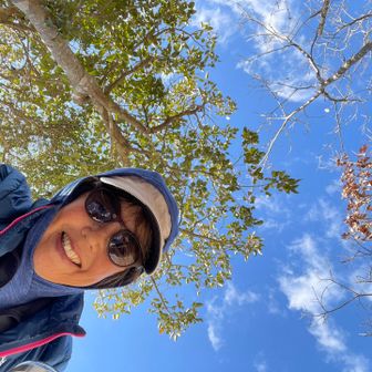 青い服🟦と青空🟦