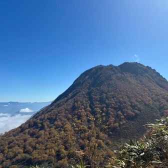 妙高山までは登り返しあり