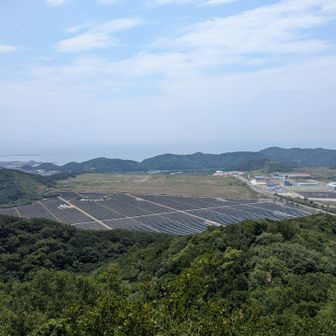 うんざりだぁー太陽光パネル……すきじゃない景色。
