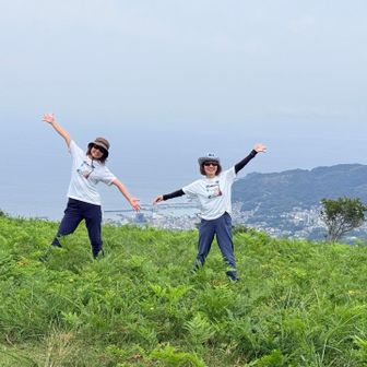 海の見える山は好き😍