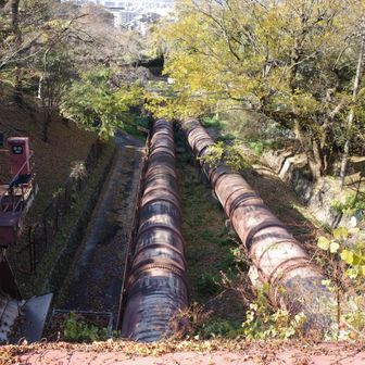 発電所への水路管