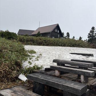 小屋到着