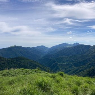 塔丸から剣山まで一望