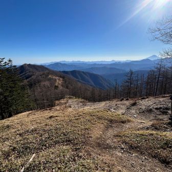 ずっと巻道を歩いて来たから広々とした解放感