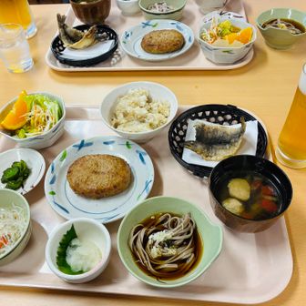 夕飯
舞茸ご飯が食べたくてこの宿にした