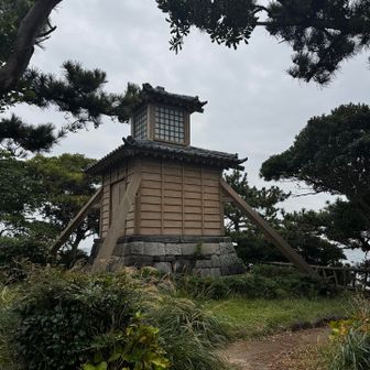 燈明堂。