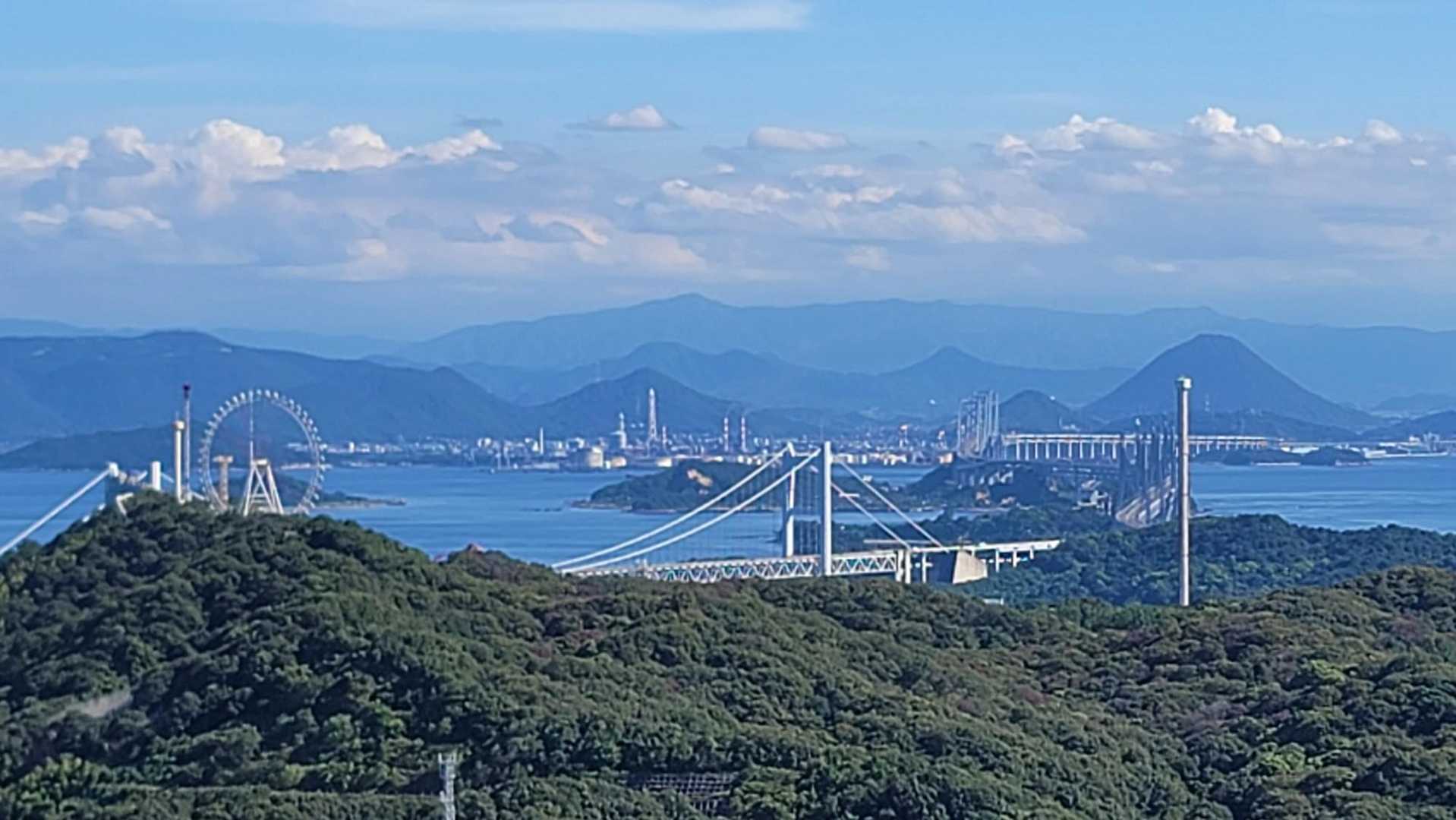 ⛲大橋🌉と⛰️⛰️