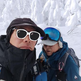 カネヤマ＆(もぐもぐら)