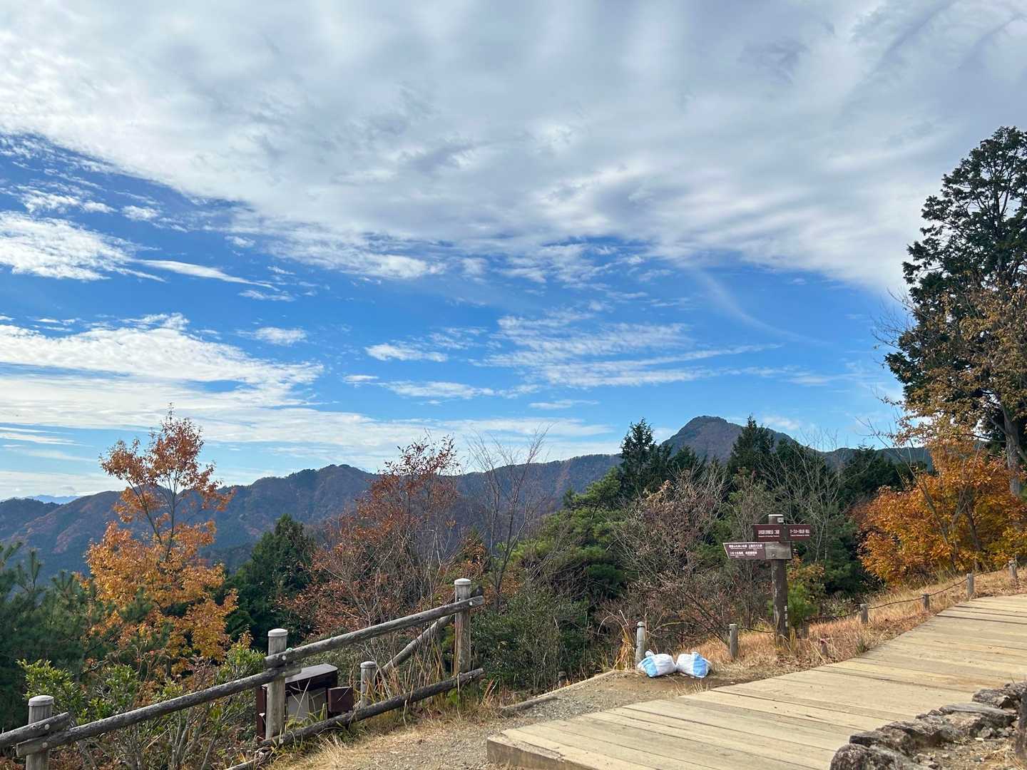 あちら側はいい感じだけど、この日は街の方がイマイチ見えませんでした。