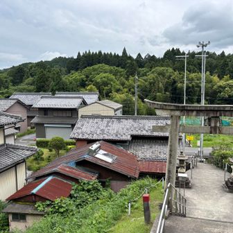 松尾山に向かいます