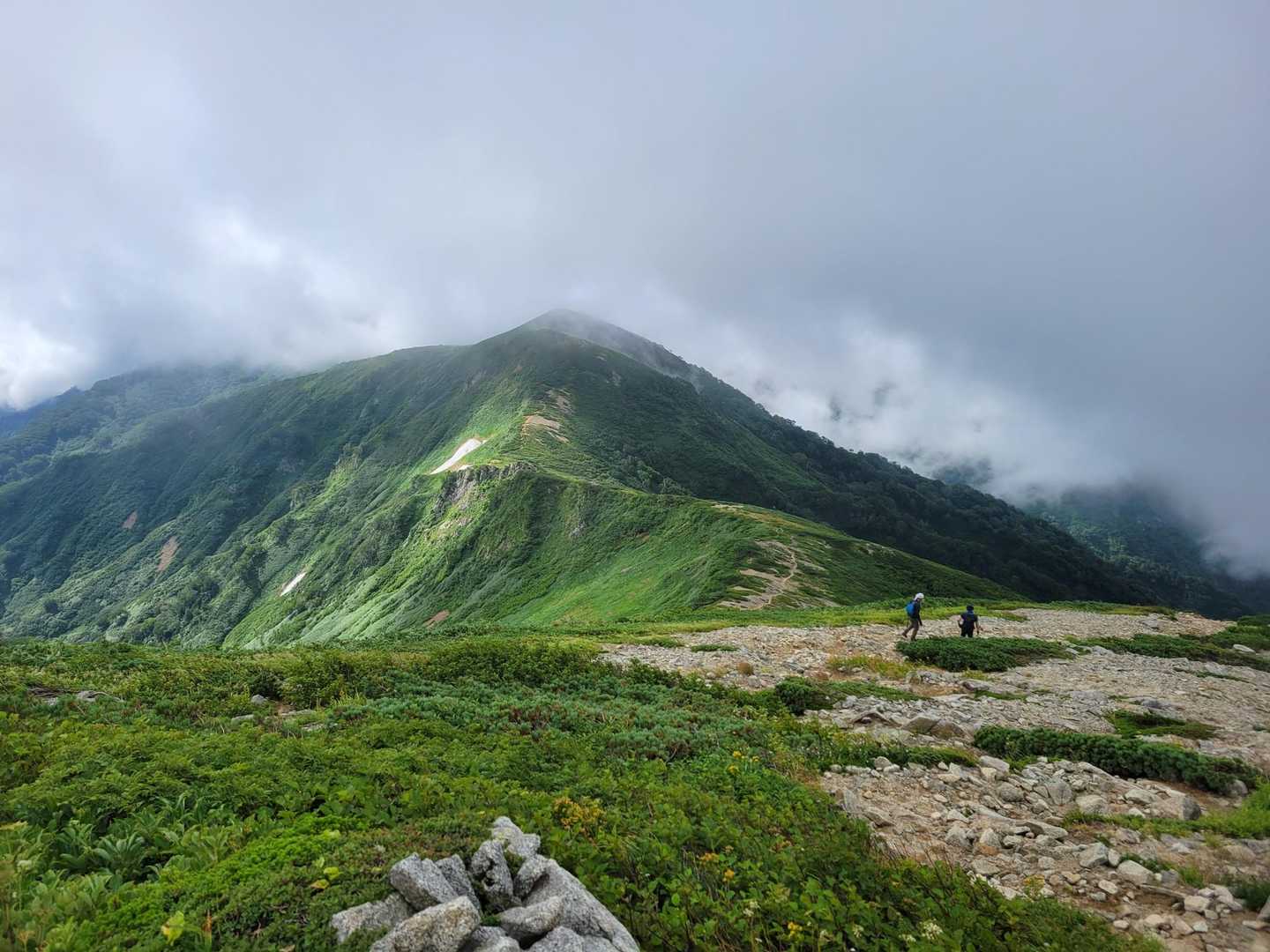 唯一撮れた稜線⛰️
登ってきた方向
