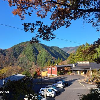 標高を上げ振り返る…