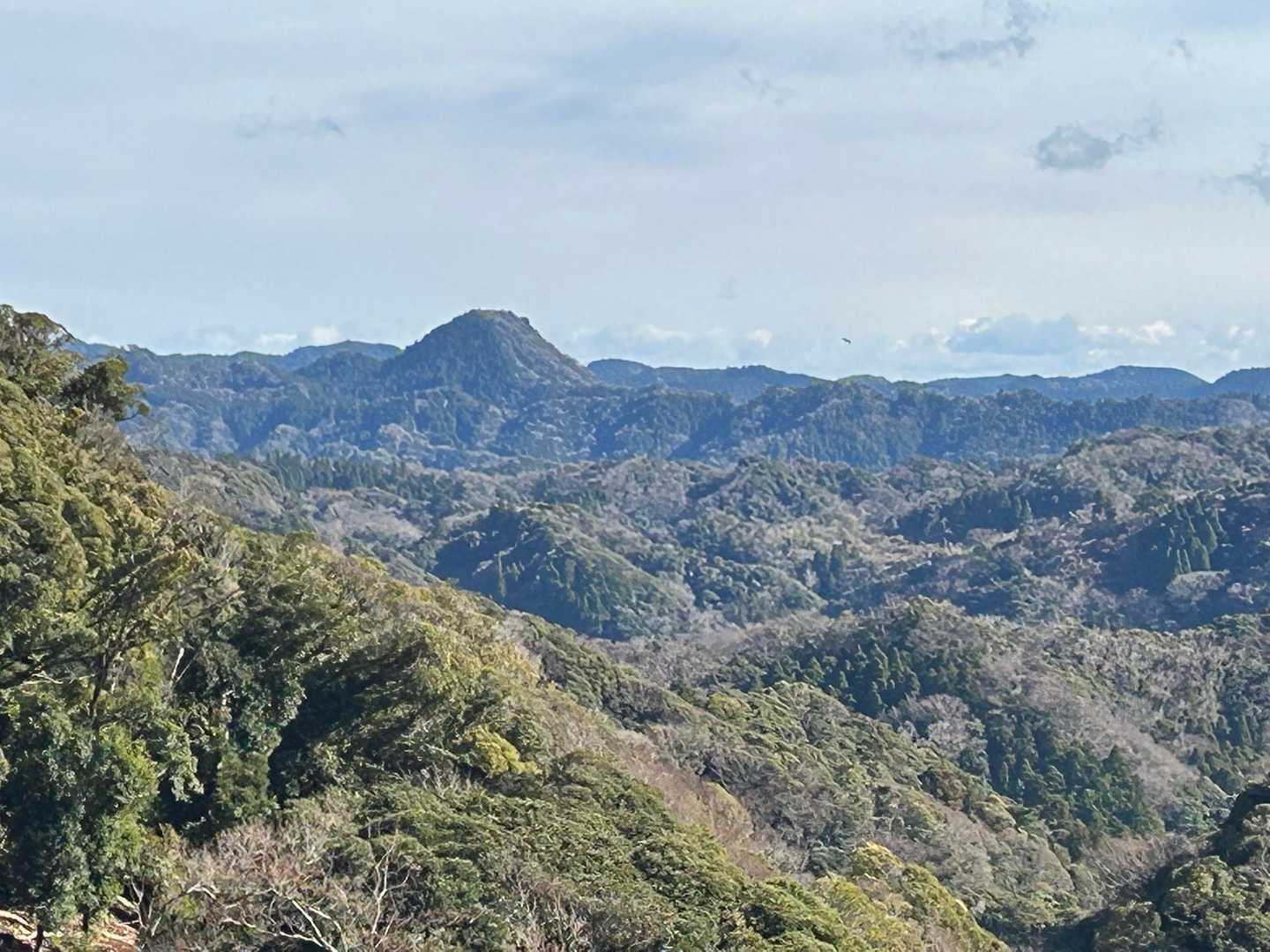 伊予ヶ岳　目立ちます⛰️
