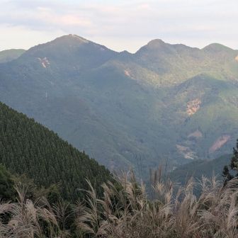 夕焼けドンギリ山、黒峰。