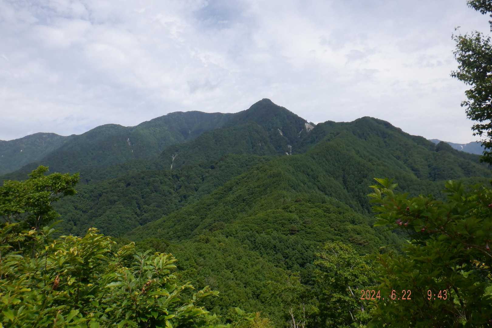 烏帽子岳