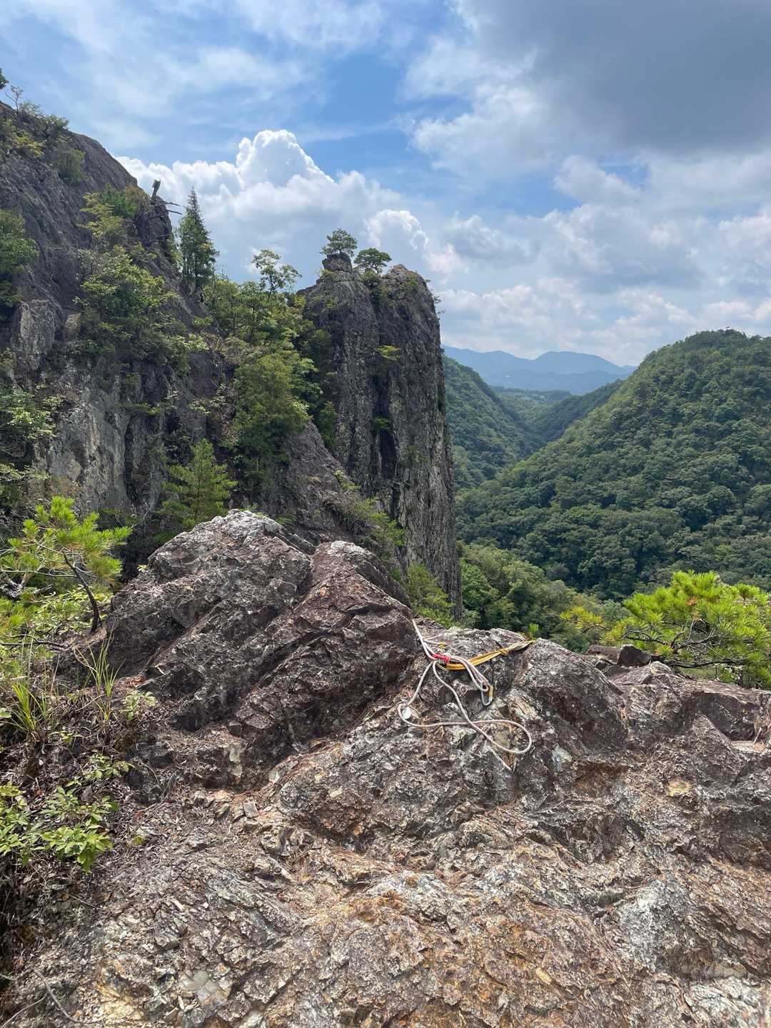 一気に登って来て、汗だくです💦