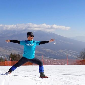 登山前ヨガ