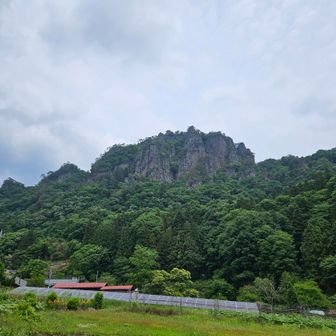 この断崖絶壁に憧れて 登山を開始