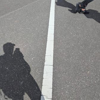 県境。みんな並んで撮影してたので、並ばずのショット📸