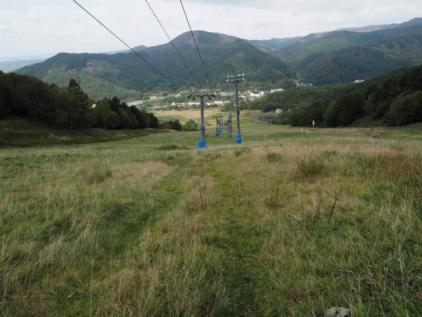 帰ってきました〜！
近くの低山行ってみよ〜🚗