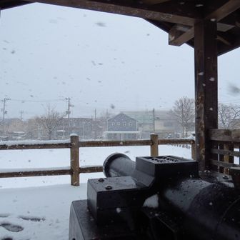 ここから、ドーンってことか
それにしても、雪、すごいな