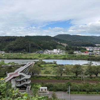 千桜橋
と韮神から羽山までの山⛰️