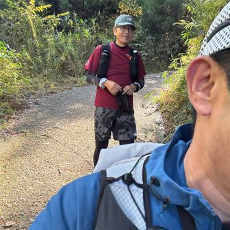 下山は青崩から
また何思ったんか走り出して
なかもっちこーじが膝痛めて、しかもおもっきり
2回も転けてた🤣🤣🤣