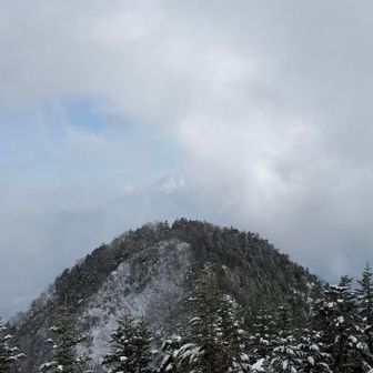 小笊・富士方面は雲…しばらく待つと…