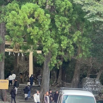 飛瀧神社入り口