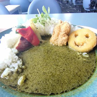 コロ助
お釜グリーンカレー