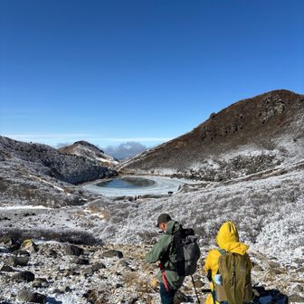 御池に向かいます