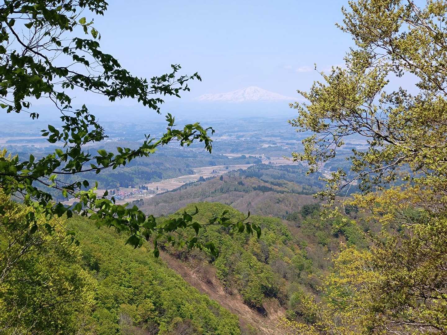 ご褒美のビュー、鳥海山。