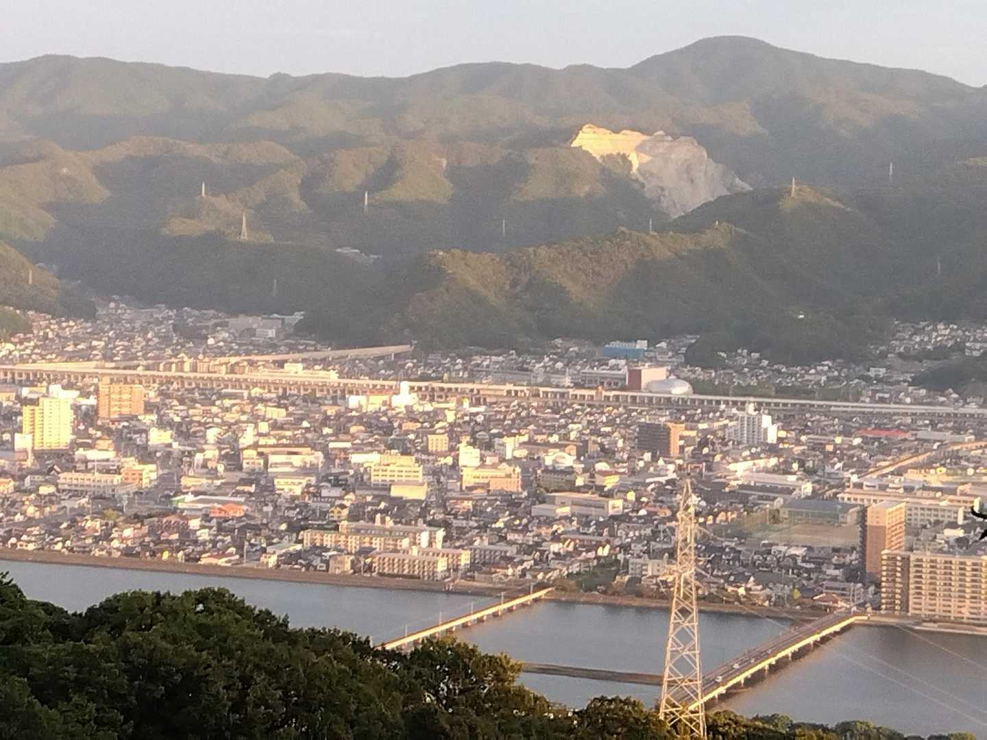 筆影山 往復コースの写真