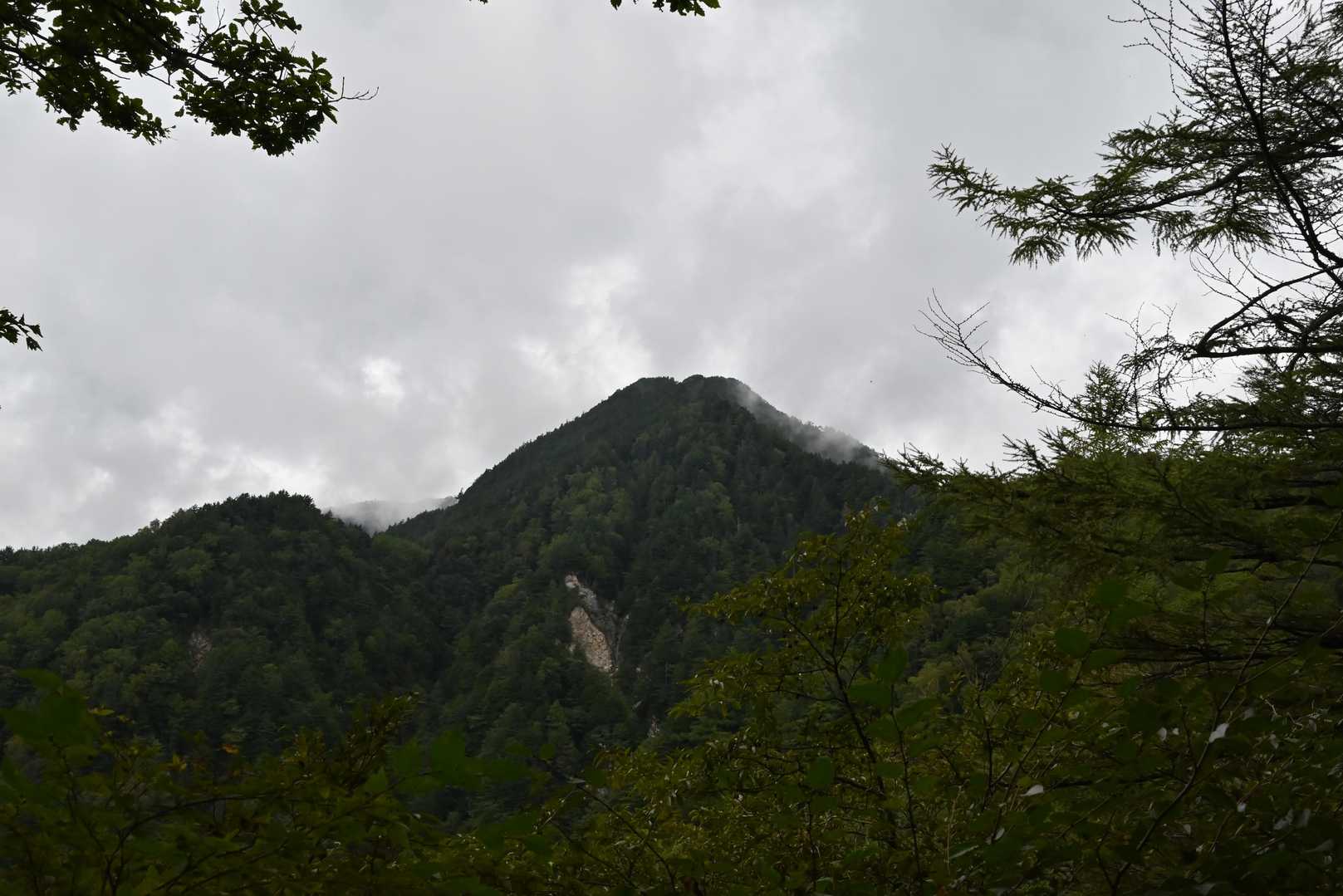 烏帽子岳も見納め。
