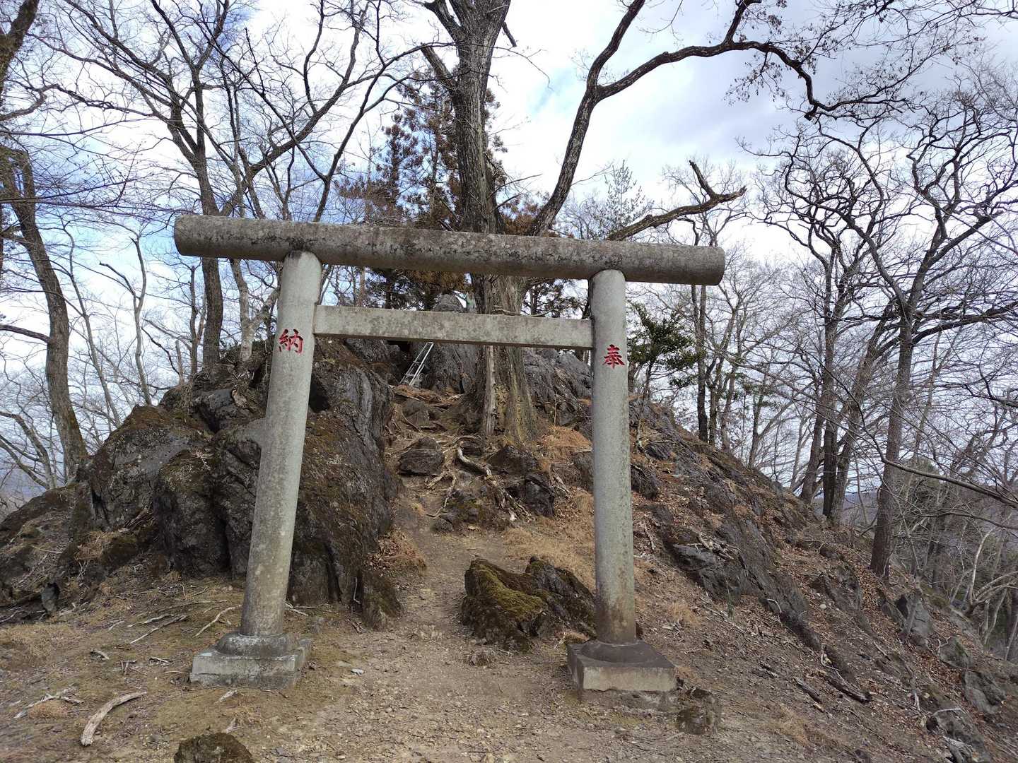 奥ノ院
