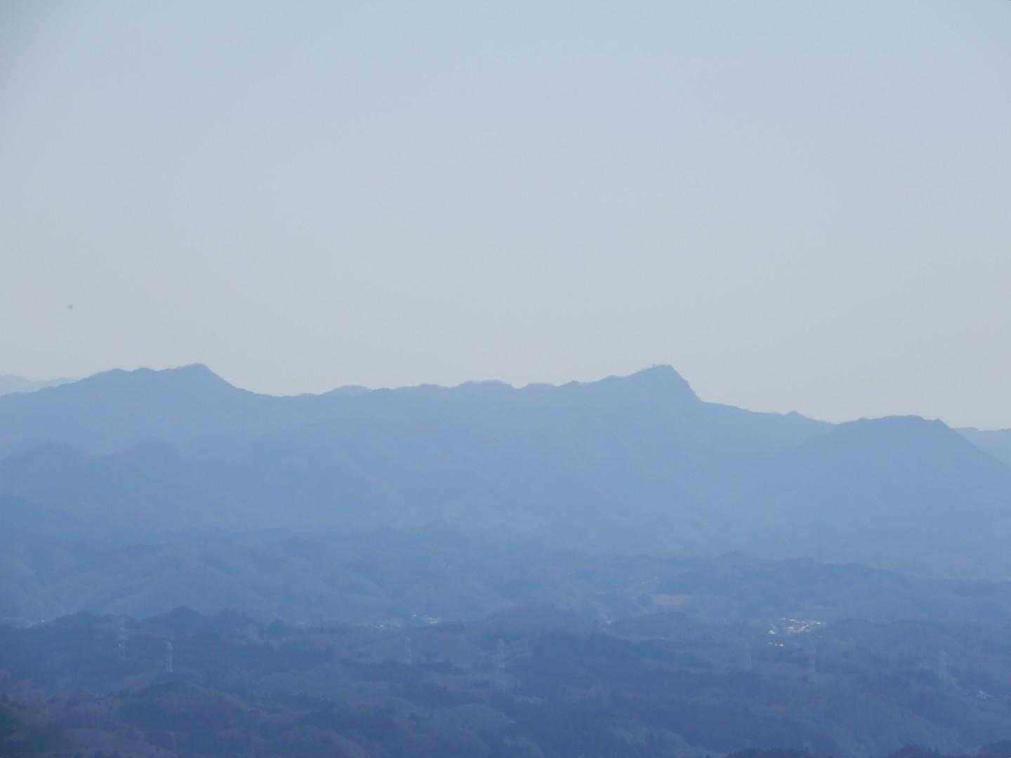 左から白木山・奥久慈男体山・長福山