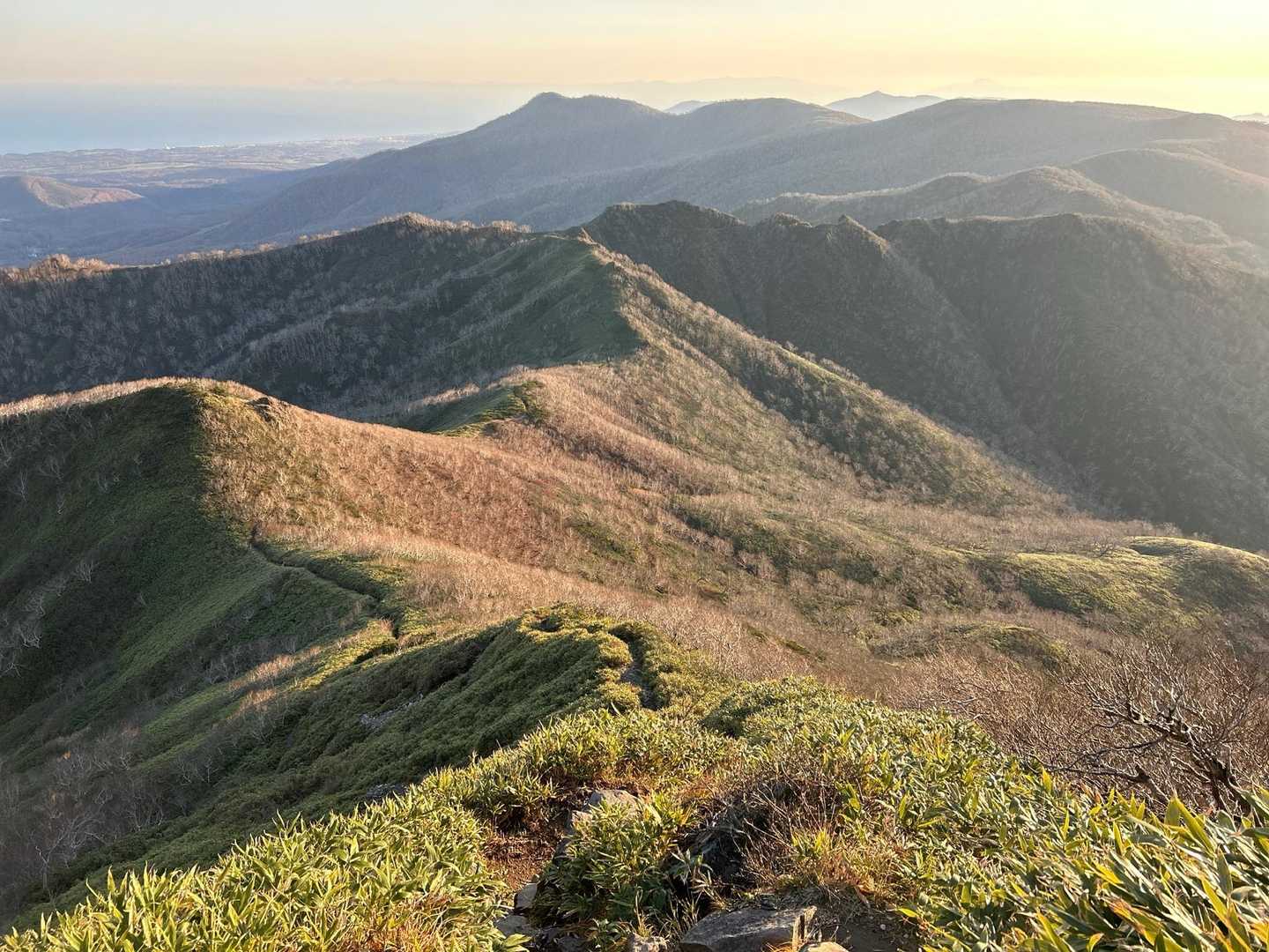 さて、暗くなってきたので下山します
