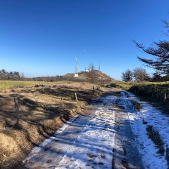 王ヶ頭方面へ向かう