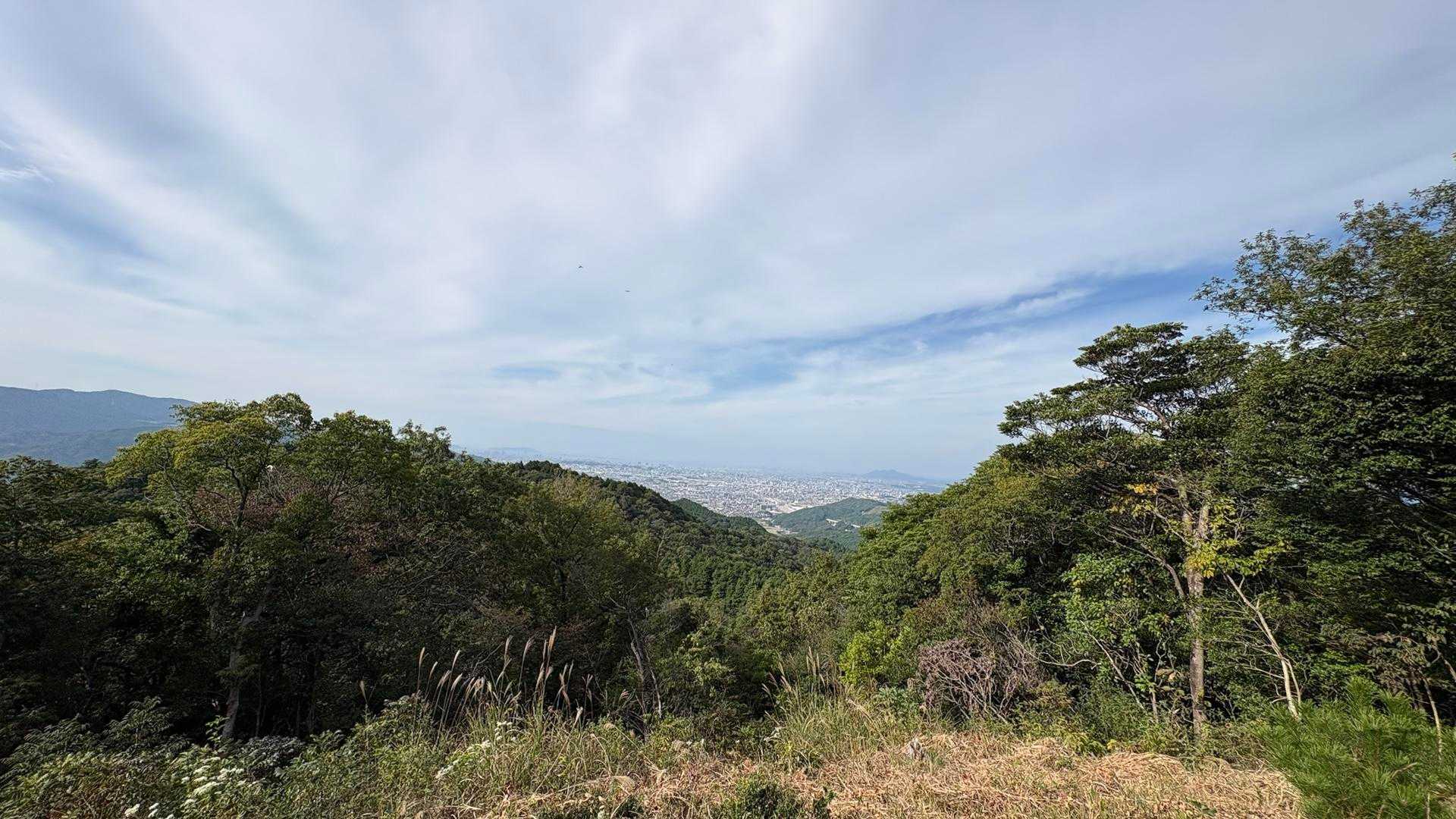 山頂　眺望有り　福岡市方向