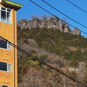 榛名富士の対岸まできました
あれが硯岩🪨あとで向かいます〜