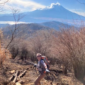 大平山までずっと正面に富士山